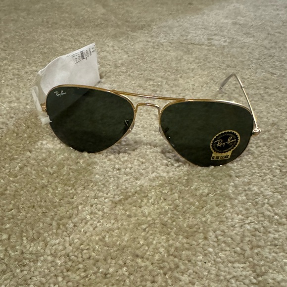 RayBan Aviator Classic - Picture 1 of 4